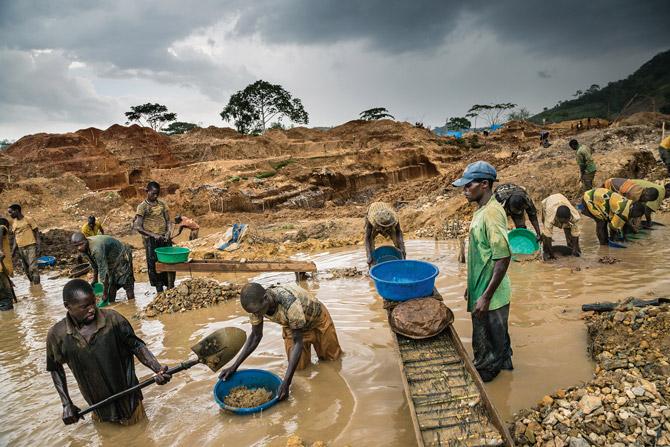 Conflict+mineral+mining
